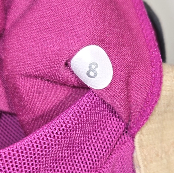 Lululemon Yoga Halter Tank Top Shirt Women's Size 8 - Picture 6 of 6